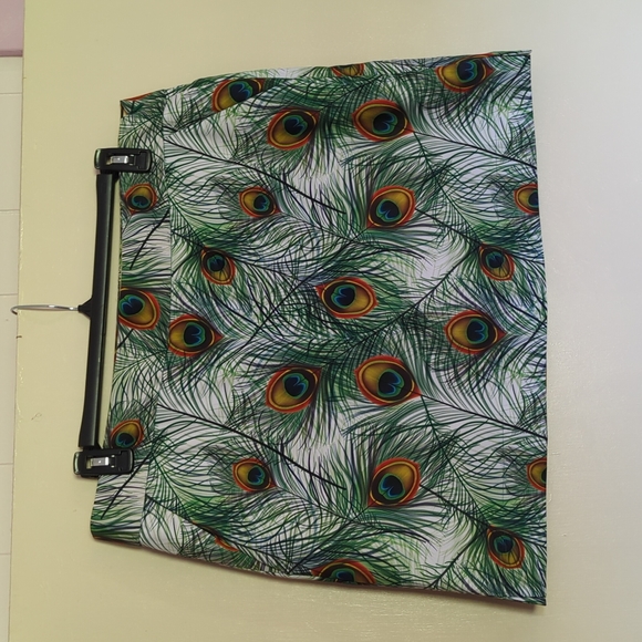 Loudmouth Pants - Loudmouth Peacock Print Skort